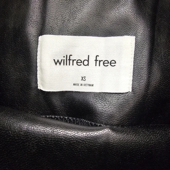 Aritzia Wilfred Free Daria Pant XS Tall Black Vegan Leather Legging NWT - Picture 8 of 11